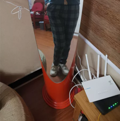 复古连体裤，S码，上衣底边带扣子，可拆开穿...