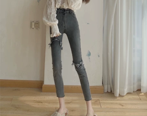 灰黑色破洞牛仔裤女新款高腰修身显瘦小脚裤九...