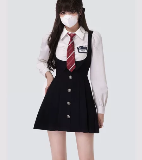 画解WAHJUIS 校园小说女主 假两件连...