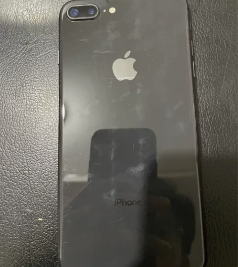 苹果8plus 64g换过屏幕电池 有一点...