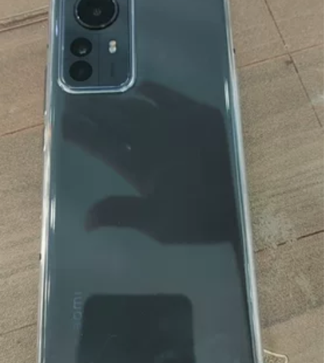 小米12pro 8+128黑 没用几天 ...