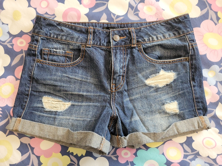 【闲置】FOREVER 21高腰卷边破洞牛...