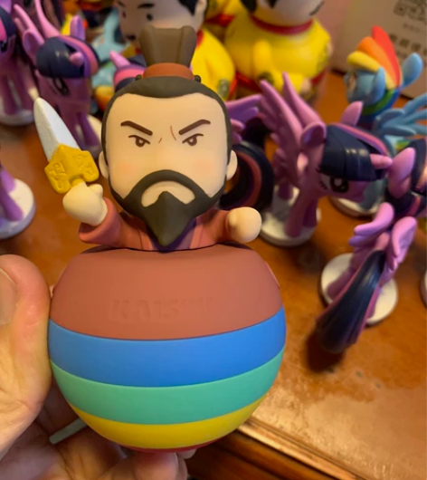 凯叔讲历史三国演义（有包装） 感兴趣的话点...