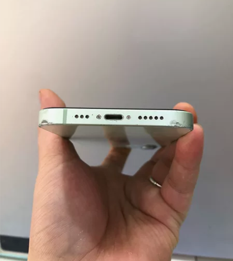 战斗版苹果12   需要可以直接拍 感兴趣...