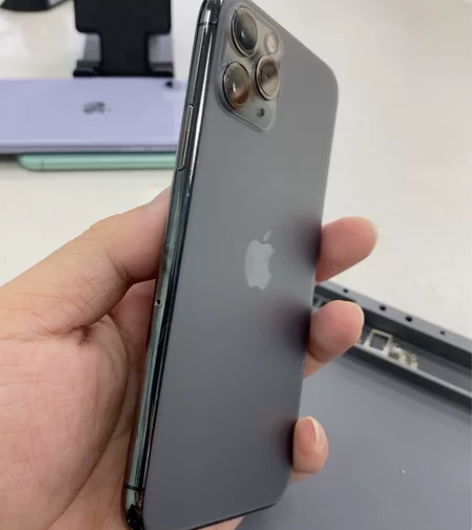 国行11pro 64g石墨色，换过后玻璃。...
