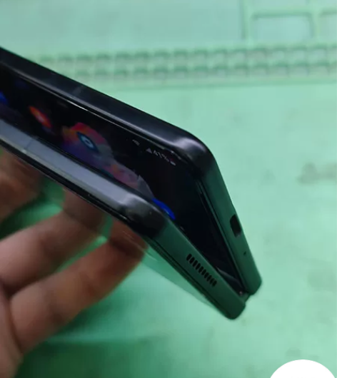 三星Galaxy Z Fold3 5G，1...