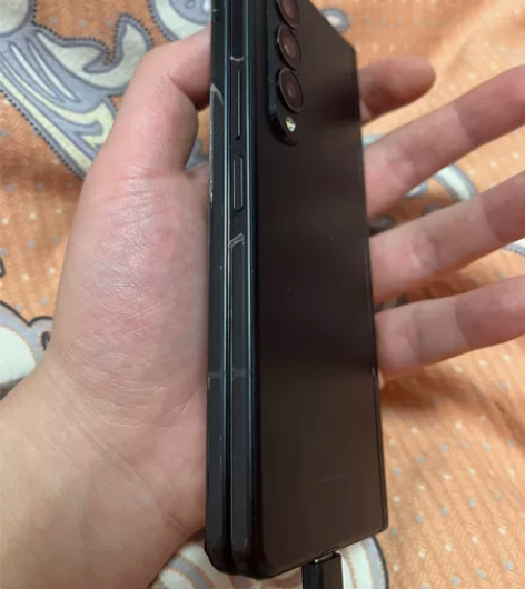 三星fold3 韩版256g 黑色 自用 ...