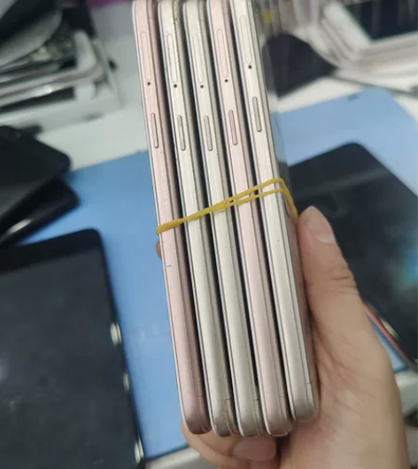 oppo   a57   工作机  3+3...