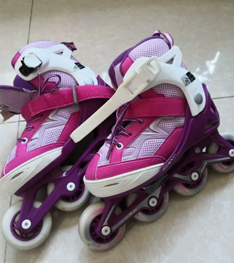 迪卡侬溜冰鞋儿童初学者中大童轮滑鞋滑冰鞋滑...