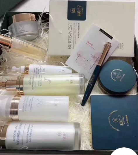 禾茜兰子全系列赔钱清仓，给钱就卖，现货剩眼...