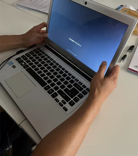 宏基笔记本 感兴趣的话点“我想要”和我私聊...