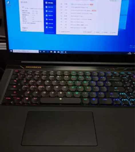 机械革命  深海泰坦x10ti i7十代2...