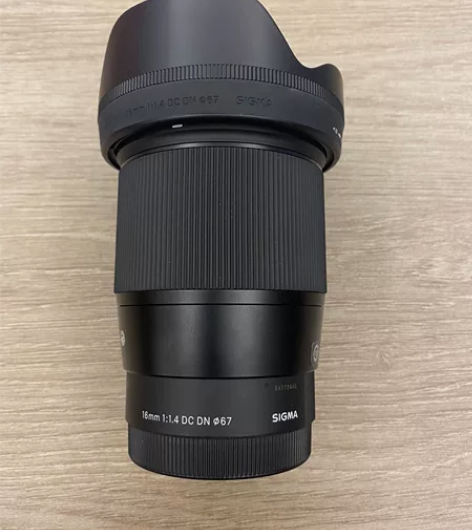 ?适马半画幅镜头 16 1.4 索尼E卡口...