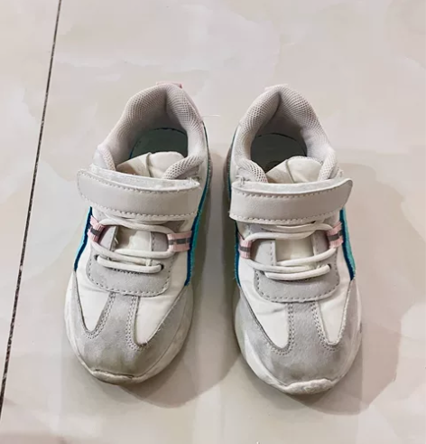 芭芭鸭2022秋季新款男儿童运动鞋中大女童...