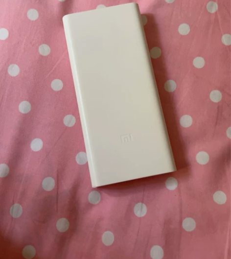 小米2万毫安充电宝 一次都没用过  包装没...