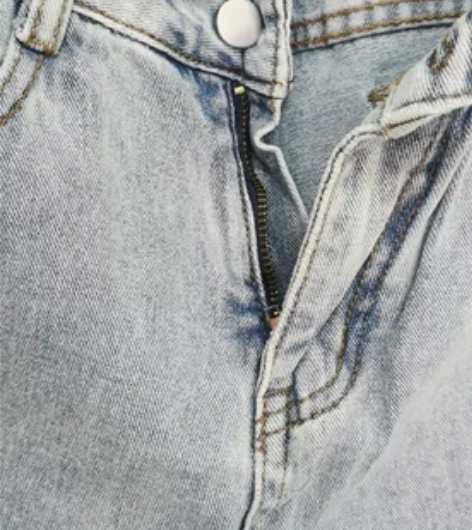 复古直筒牛仔裤 感兴趣的话点“我想要”和我...