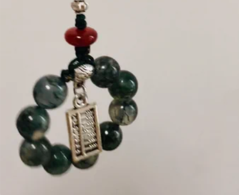 跑环手机挂绳，珠子什么材质忘了，喜欢的带走...