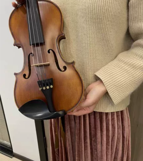 实木手工小提琴，原价在3000左右。音色非...