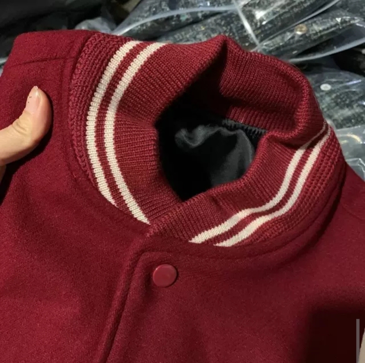 棒球外套，穿过两次，现货 经典高街毛呢棒球...