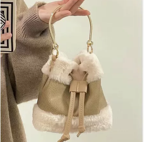 冬季新款皮毛一体包大容量手提包可爱毛茸茸水...