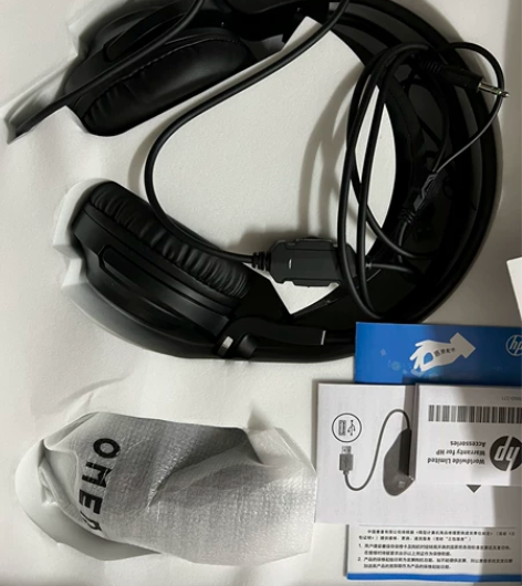 惠普耳机 鼠标两件全新未使用 感兴趣的话点...