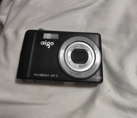 爱国者t1458，1400万像素，4倍变焦...