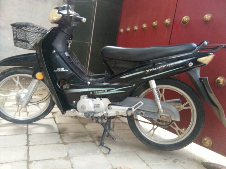 宗申小弯梁,机器车况挺好的。