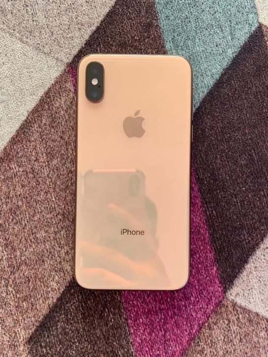 iPhone苹果xs，256g，99新，韩...