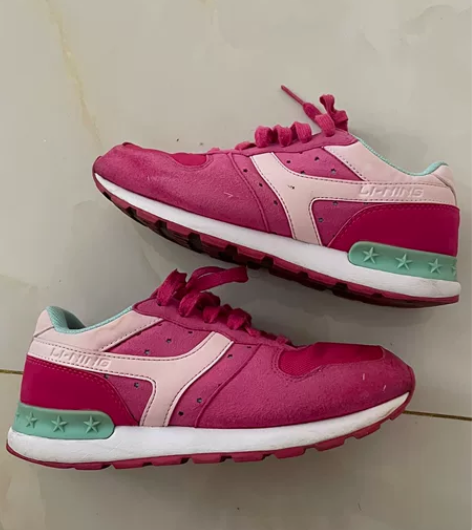 李宁运动女鞋38.5 尺码偏小37到38都...