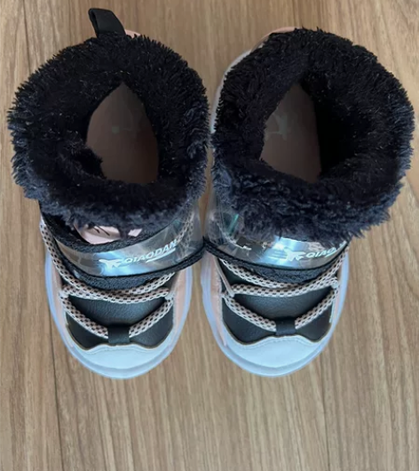 乔丹女童加绒加厚运动鞋，适合冬季，26码内...