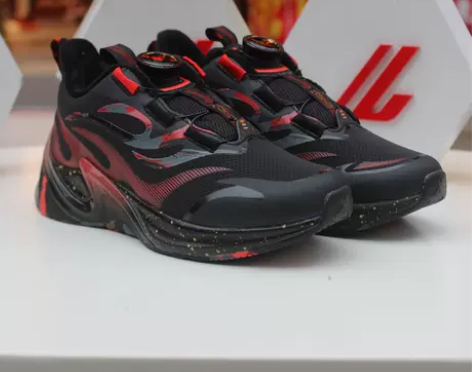 特步儿童 冬季新款大童二棉保暖运动鞋 二手...