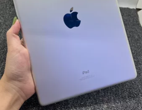 （急出）iPad8代 2020 个人自用平...