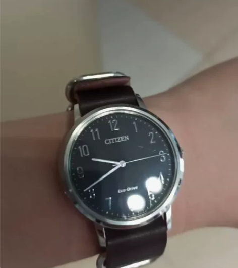 出售西铁城（CITIZEN）光动能皮带黑盘...