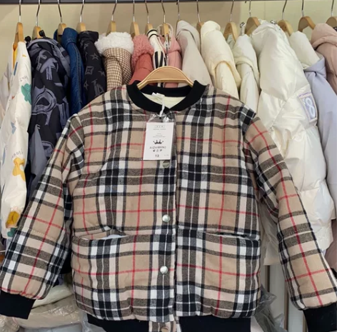 加绒洋气格子校服神器，90码到130码，特...