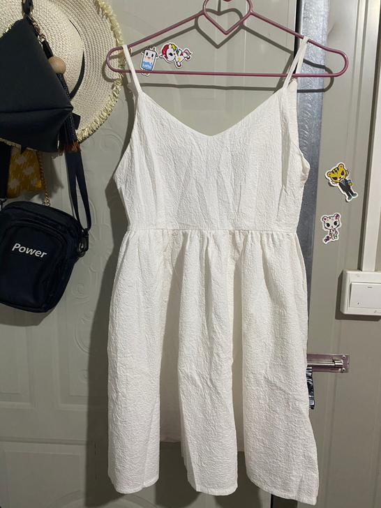 吊带连衣裙 白色