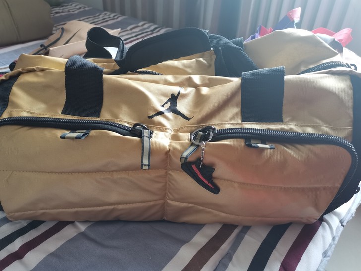 耐克篮球包！当时在美国购买一眼看上的就买下...