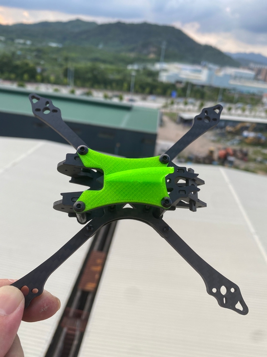 特价5套 骑士 小费 3寸机架  花飞机架...