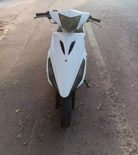 正厂雅马哈飞鹰rsz  车况精品 外观完美...