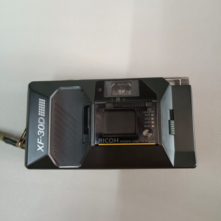 理光XF30D傻瓜相机 通电不开机  配件...