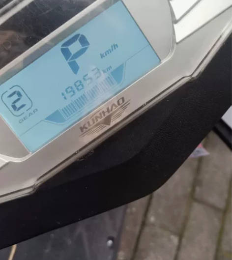 二手电瓶车出租，里程1985.3km 现成...