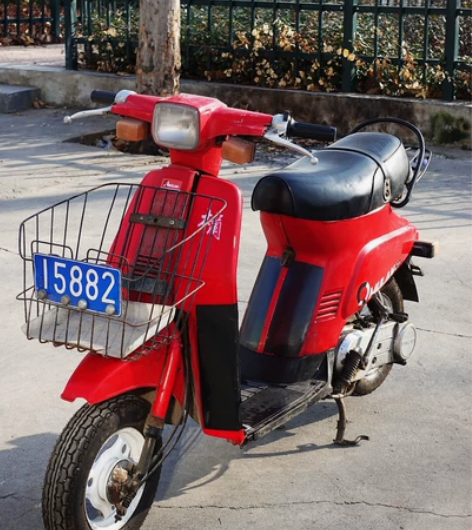 复古名车 木兰摩托车 承载了我九十年童年时...