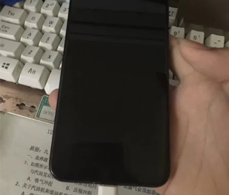 华为nova4 6+128 后壳碎了 屏幕...