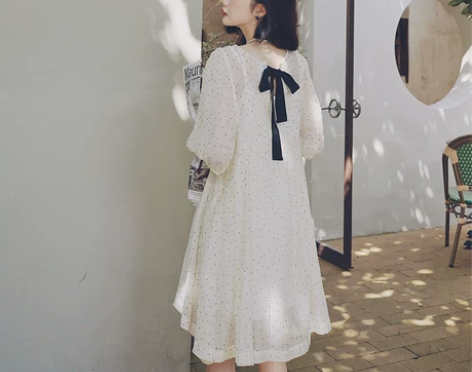 波点连衣裙女夏季薄款2022年新法式初恋甜...