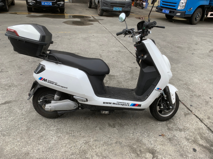 神鹰(摩托车) 电动摩托车