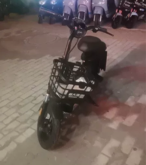 现在新大洲搞活动1299，款型大气适合上班...