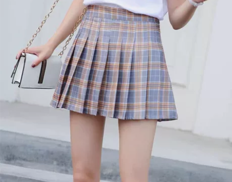 百褶裙 便宜出，一件12，运费自理。 s码...