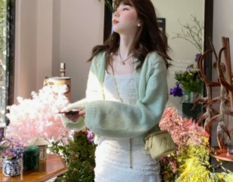 ?甜美蛋糕裙 温柔吊带波纹边吊带裙 买回来...