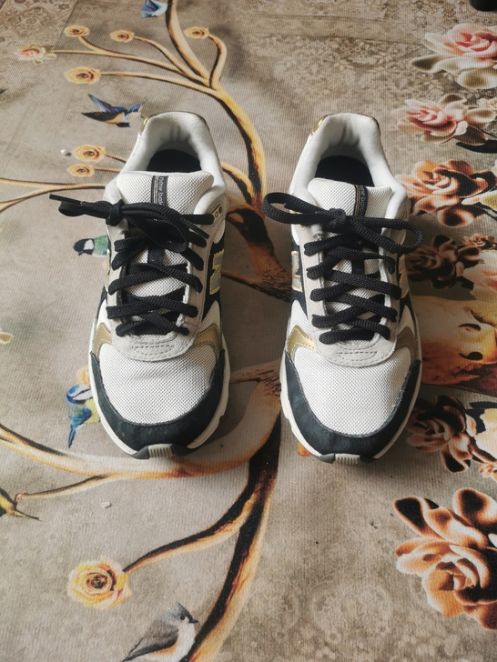 二手男鞋，新百伦运动鞋37码   鞋子保证...
