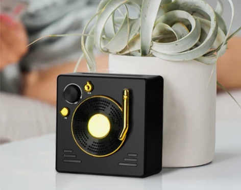 复古唱片机造型mini车载家用低音炮