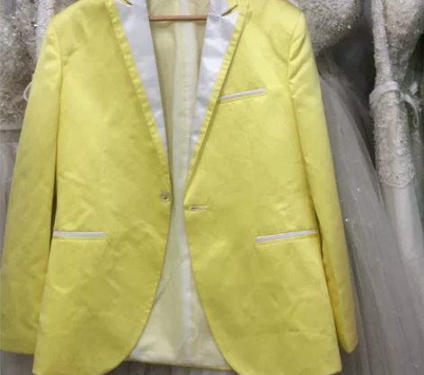 男士西服处理50。60元一件不包邮 感兴趣...